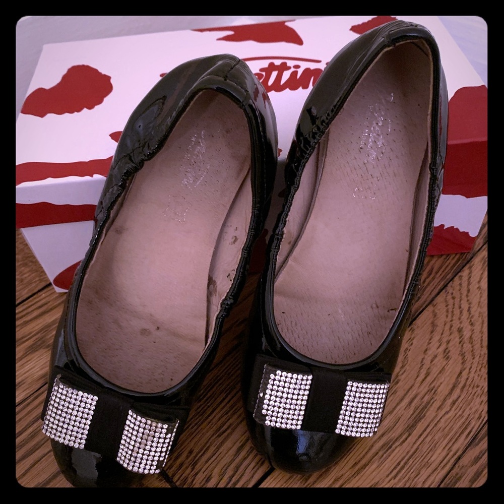 Venettini girls dress shoes
